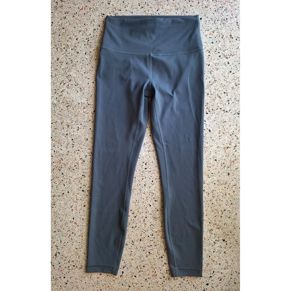 24 Lululemon Wunder Train High Rise 25